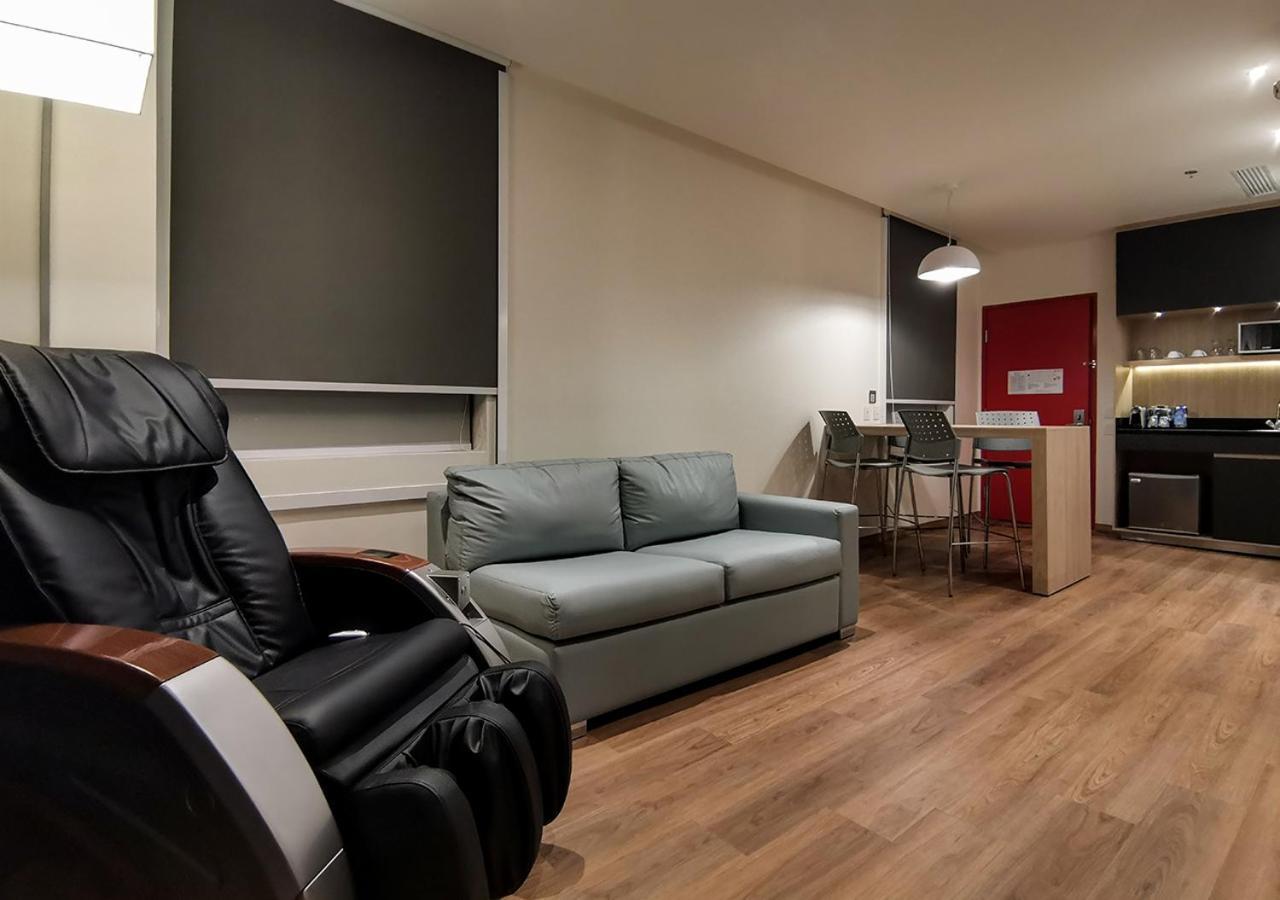 Ramada Encore By Wyndham Guadalajara Aeropuerto Las Pintas Dış mekan fotoğraf