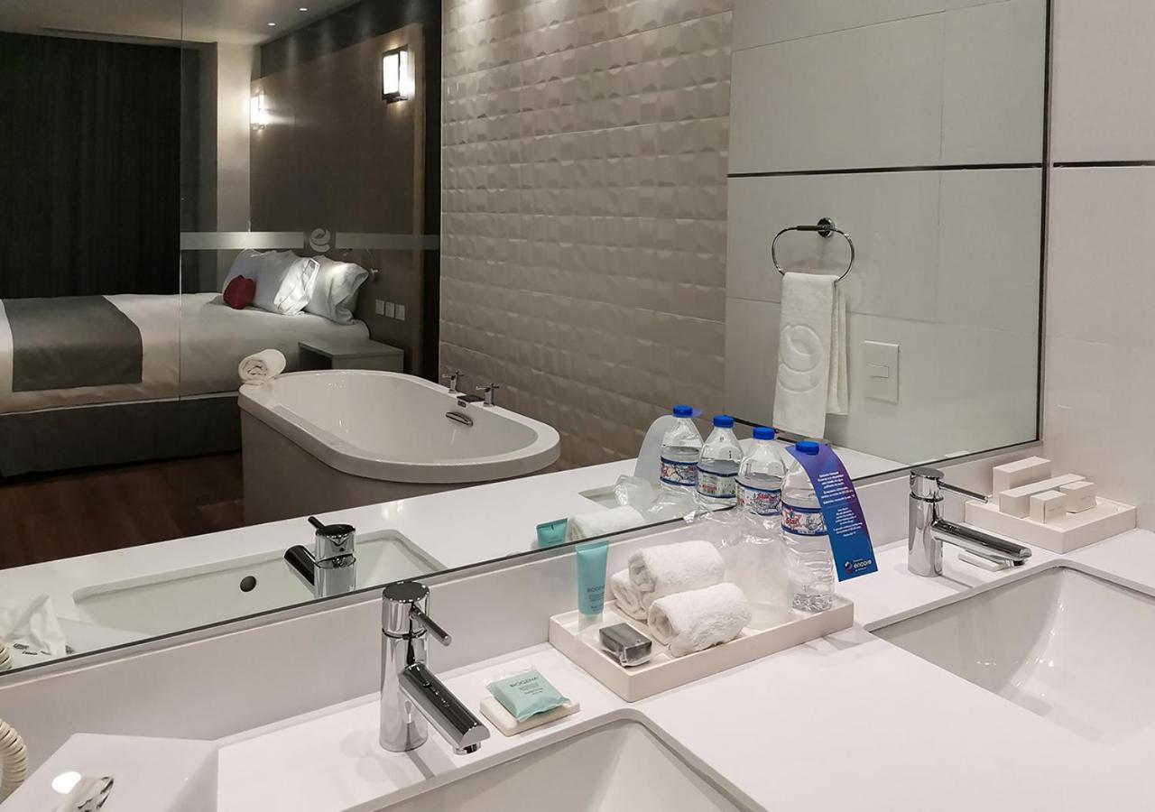 Ramada Encore By Wyndham Guadalajara Aeropuerto Las Pintas Dış mekan fotoğraf