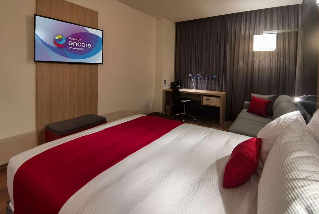 Ramada Encore By Wyndham Guadalajara Aeropuerto Las Pintas Oda fotoğraf